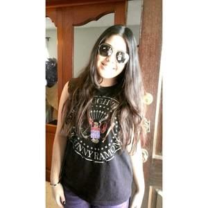 Meet your Posher, Maria mae